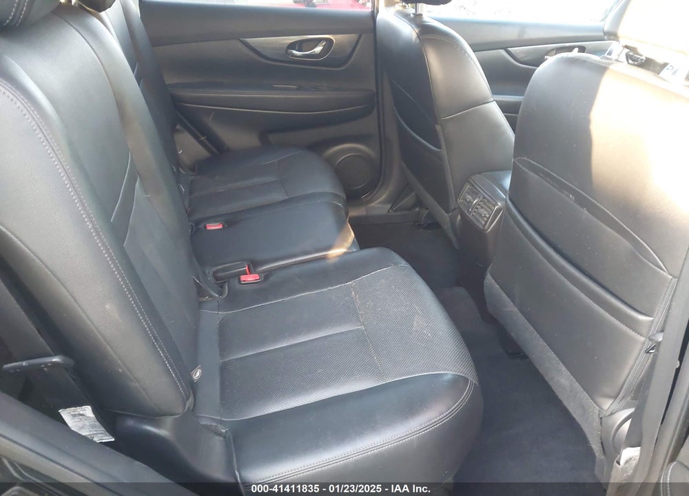 2015 NISSAN ROGUE SL VIN: 5N1AT2MT2FC873618