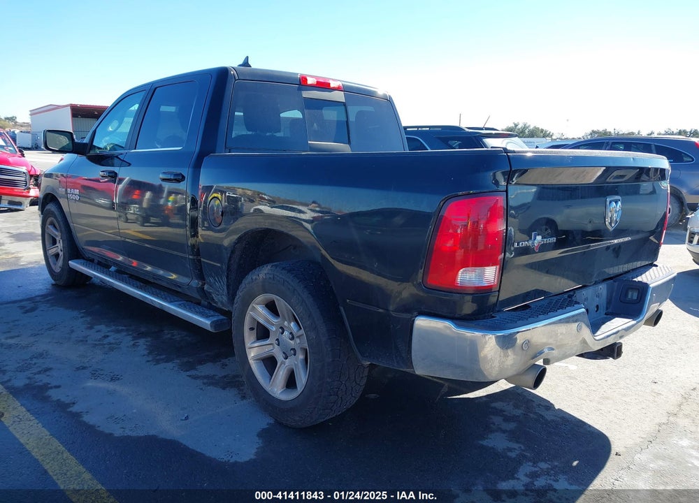 2019 RAM 1500 CLASSIC VIN: 1C6RR6LT9KS604859