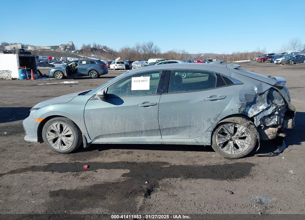 2018 HONDA CIVIC VIN: SHHFK7H77JU209767