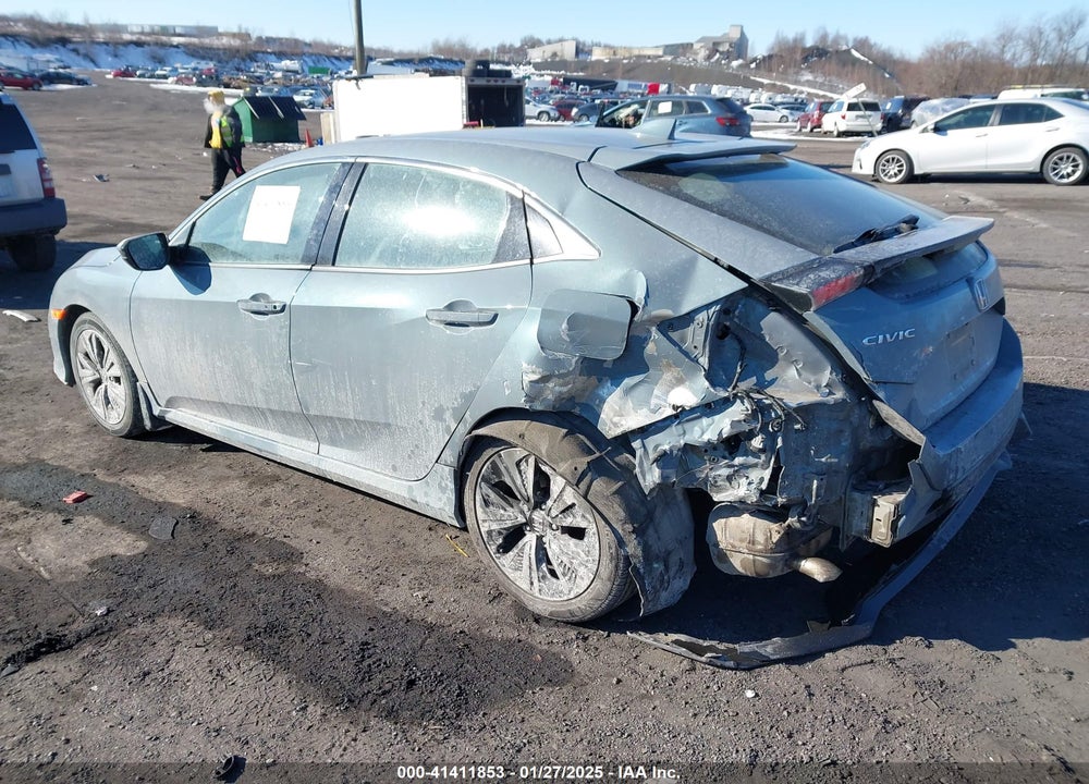 2018 HONDA CIVIC VIN: SHHFK7H77JU209767