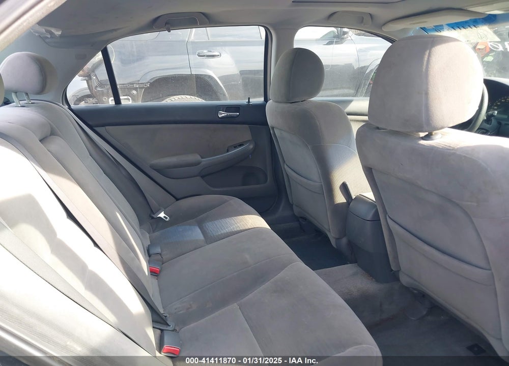 2007 HONDA ACCORD VIN: 1HGCM56727A101565