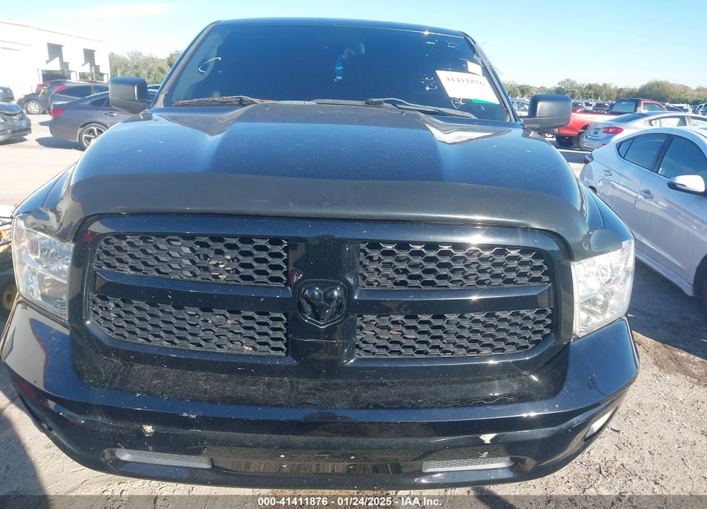 2015 RAM 1500 VIN: 1C6RR7KT5FS572358