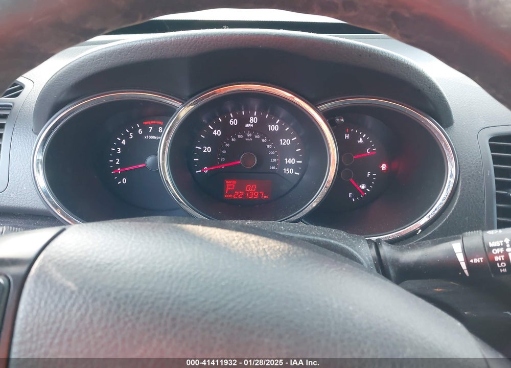 2013 KIA SORENTO VIN: 5XYKT3A12DG346267