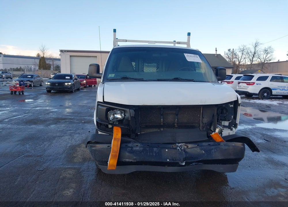 2017 GMC SAVANA 3500 WORK VAN VIN: 1GTZ7GFG0H1107085