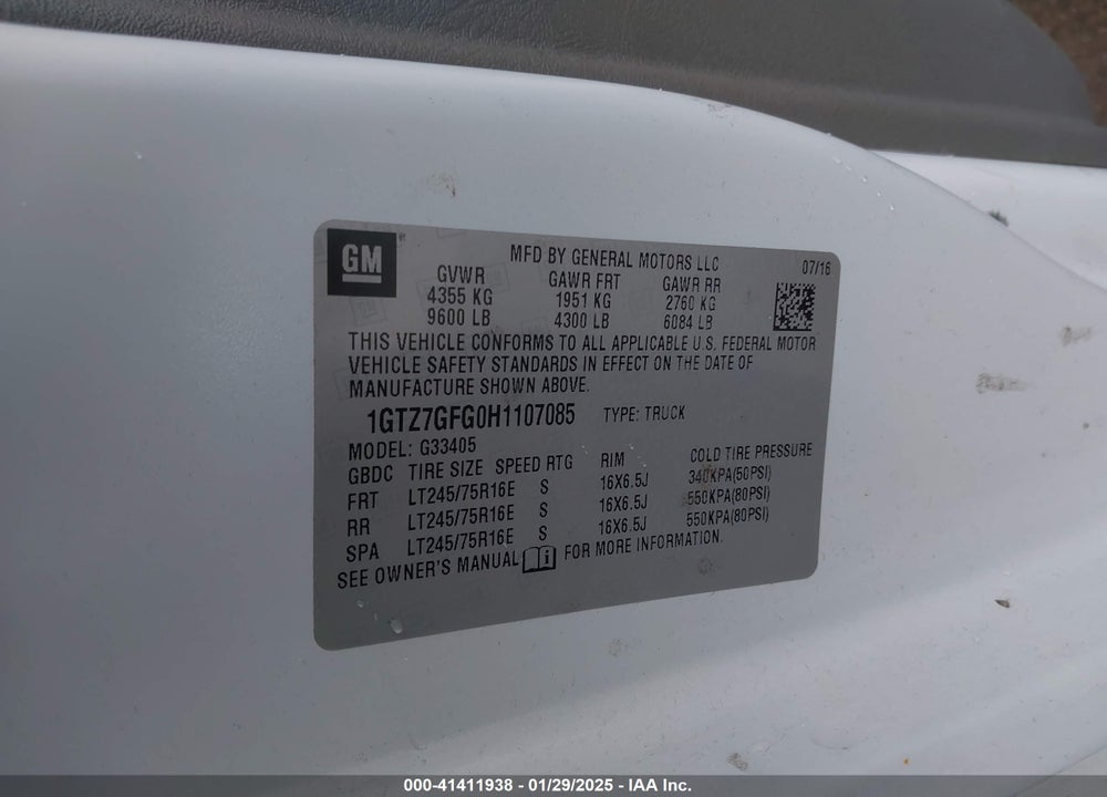 2017 GMC SAVANA 3500 WORK VAN VIN: 1GTZ7GFG0H1107085