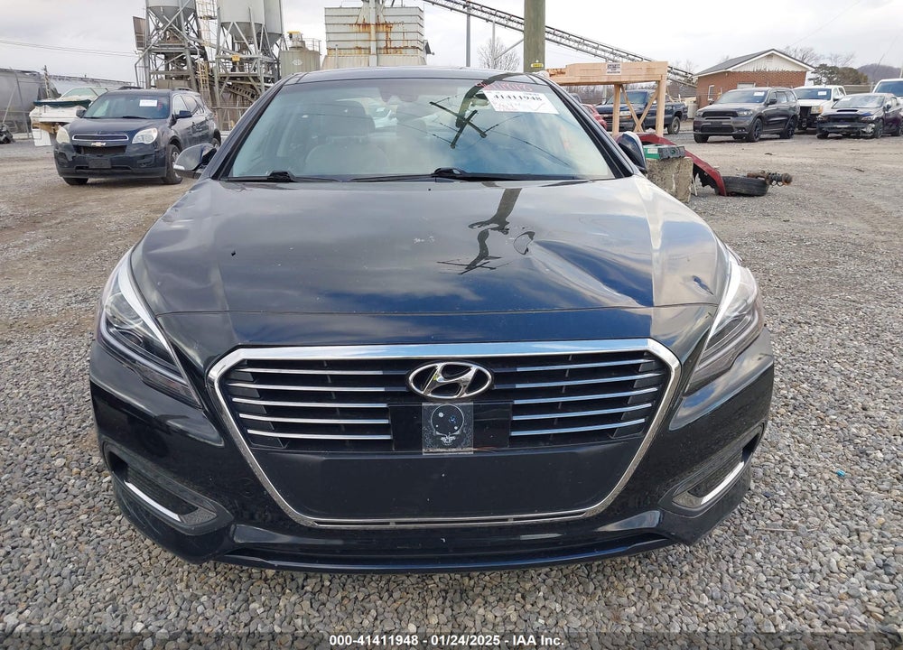 2016 HYUNDAI SONATA HYBRID VIN: KMHE34L19GA020935