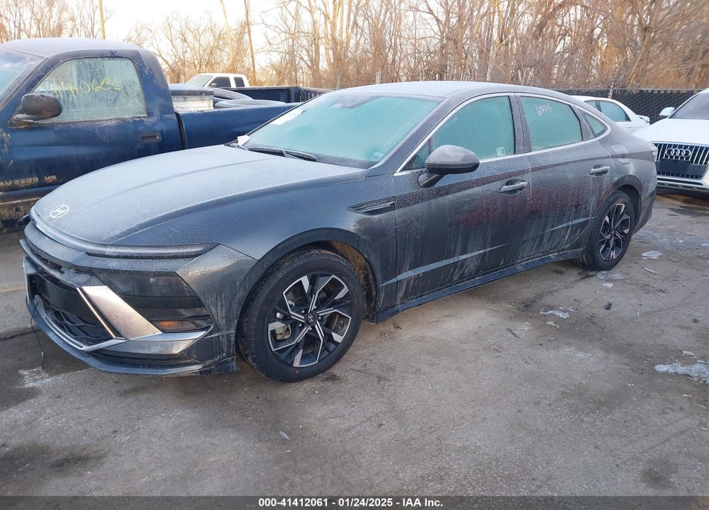 2025 HYUNDAI SONATA VIN: KMHL64JA7SA437402