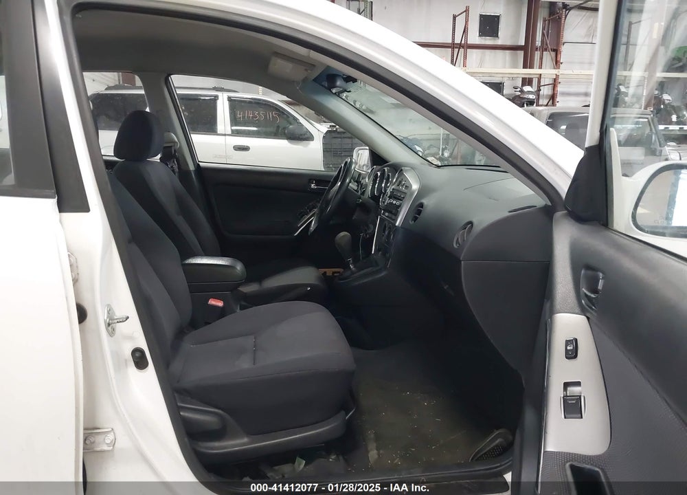 2004 TOYOTA MATRIX/XR VIN: 2T1KR32E74C272100