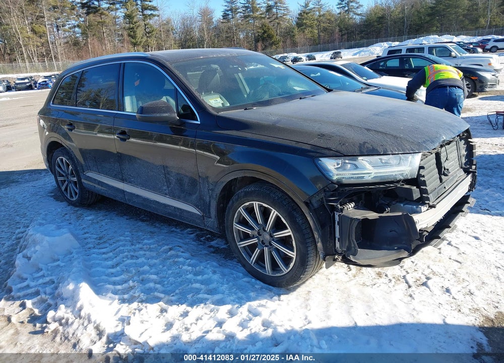 2017 AUDI Q7 3.0T PREMIUM VIN: WA1LAAF78HD013145