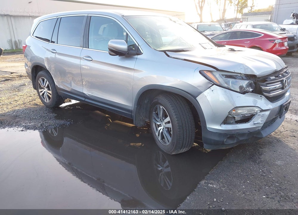 2017 HONDA PILOT EX VIN: 5FNYF5H38HB035573