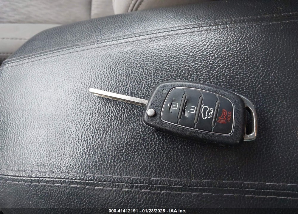 2013 HYUNDAI SANTA FE SPORT VIN: 5XYZT3LB2DG060598