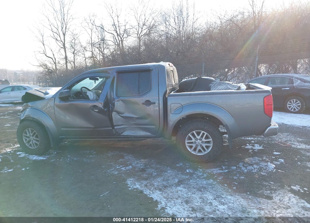 2017 NISSAN FRONTIER VIN: 1N6AD0EV1HN755229