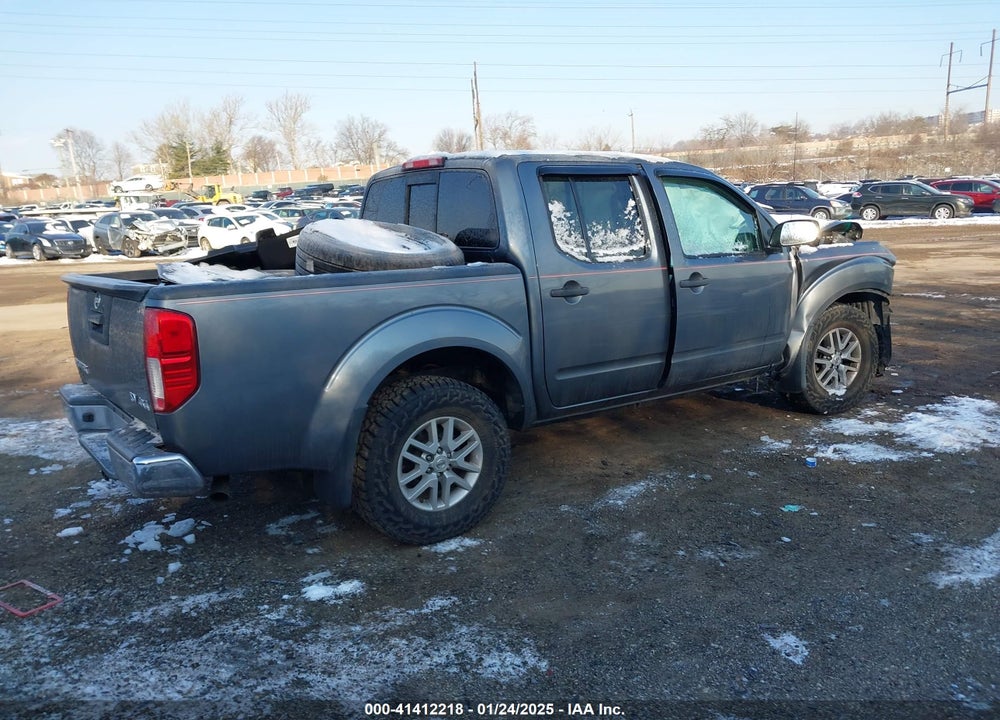 2017 NISSAN FRONTIER VIN: 1N6AD0EV1HN755229