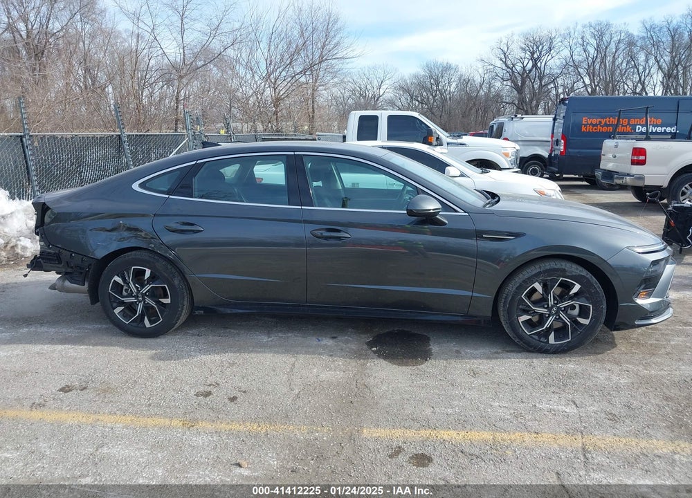 2025 HYUNDAI SONATA VIN: KMHL64JA6SA437391