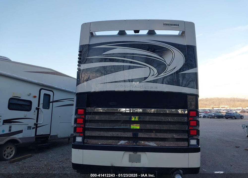 2014 FREIGHTLINER CHASSIS XC VIN: 4UZFCHCY0ECFW5774