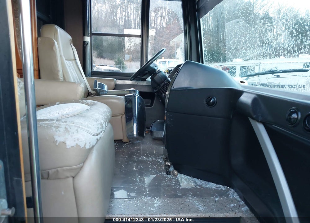2014 FREIGHTLINER CHASSIS XC VIN: 4UZFCHCY0ECFW5774
