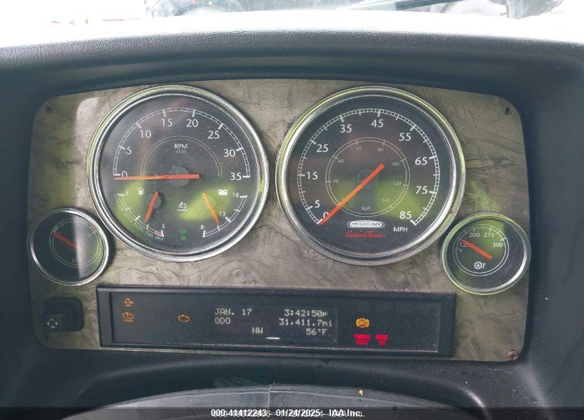 2014 FREIGHTLINER CHASSIS XC VIN: 4UZFCHCY0ECFW5774