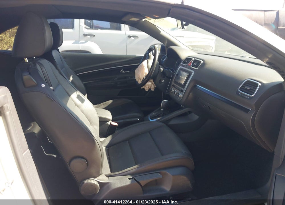 2013 VOLKSWAGEN EOS VIN: WVWBW8AH7DV003643