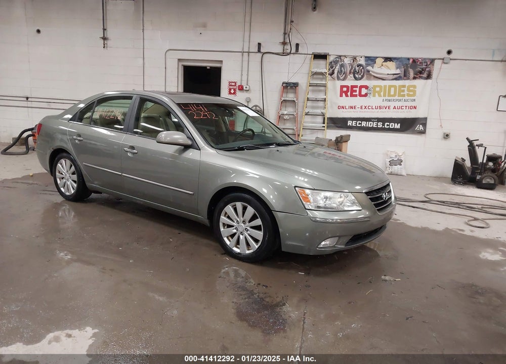 2009 HYUNDAI SONATA VIN: 5NPEU46F79H508611