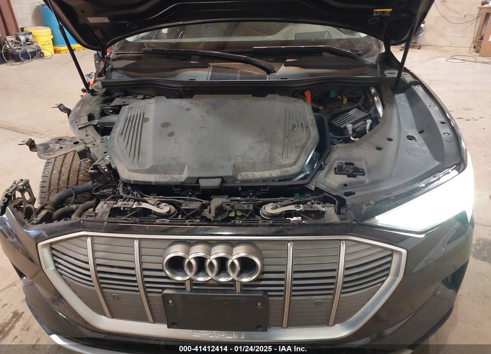 2019 AUDI E-TRON PREMIUM PLUS VIN: WA1VABGE1KB008769