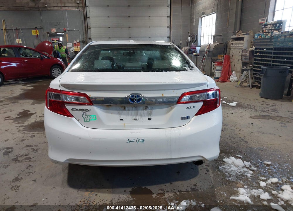 2014 TOYOTA CAMRY HYBRID XLE VIN: 4T1BD1FK5EU112803