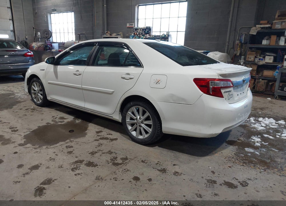 2014 TOYOTA CAMRY HYBRID XLE VIN: 4T1BD1FK5EU112803