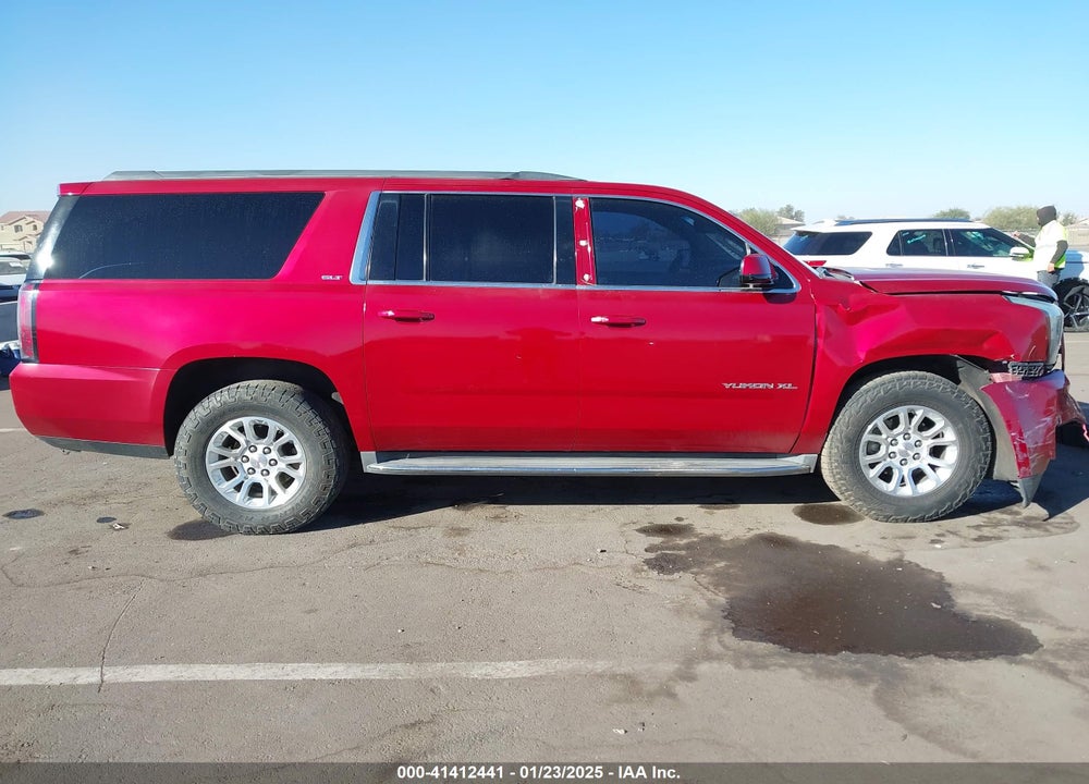 2015 GMC YUKON XL 1500 SLT VIN: 1GKS2HKC0FR585406
