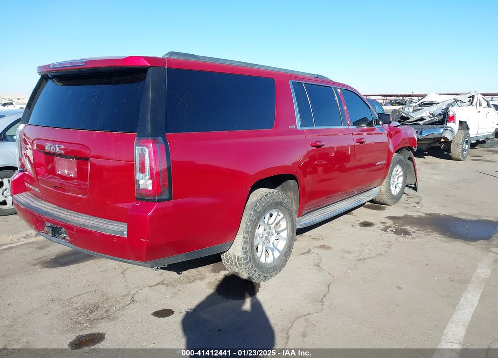 2015 GMC YUKON XL 1500 SLT VIN: 1GKS2HKC0FR585406