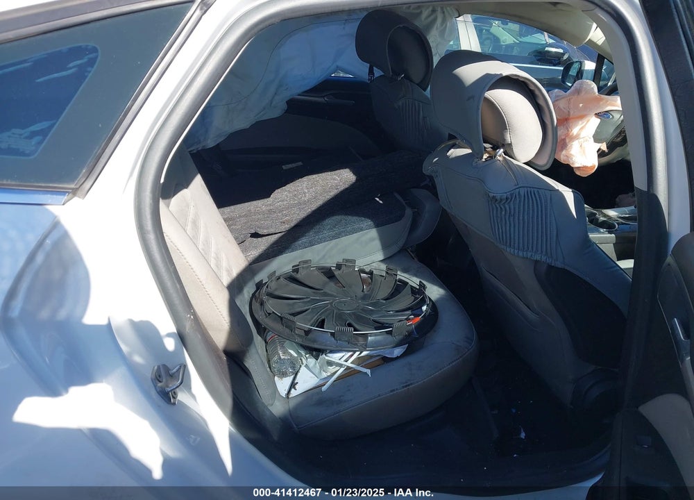 2014 FORD FUSION S VIN: 3FA6P0G7XER158108