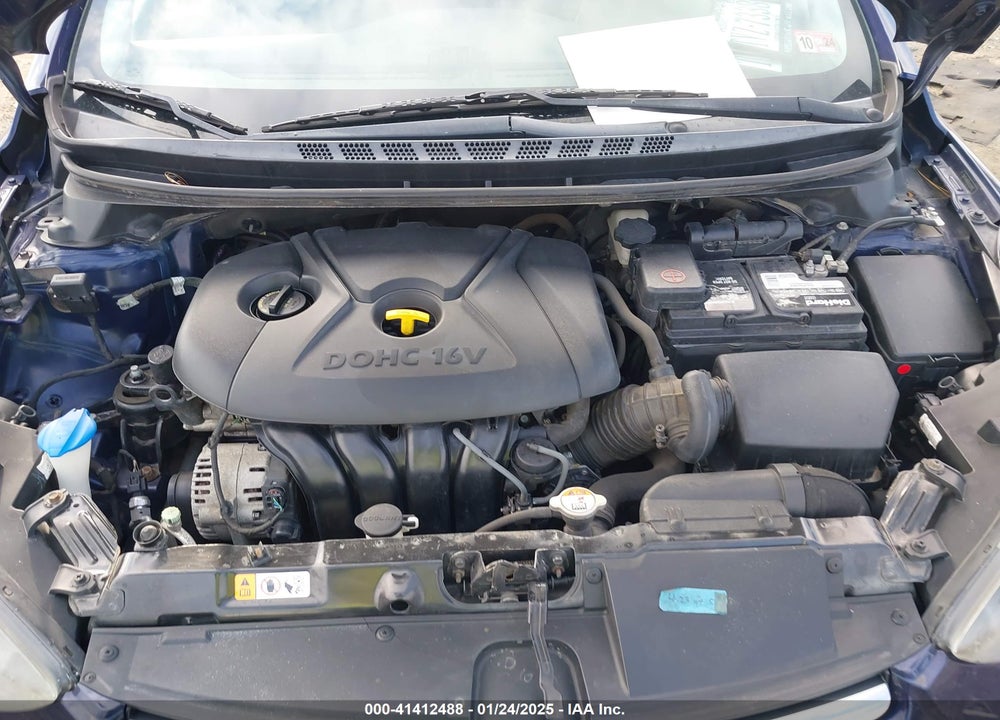 2014 HYUNDAI ELANTRA VIN: 5NPDH4AE6EH520905