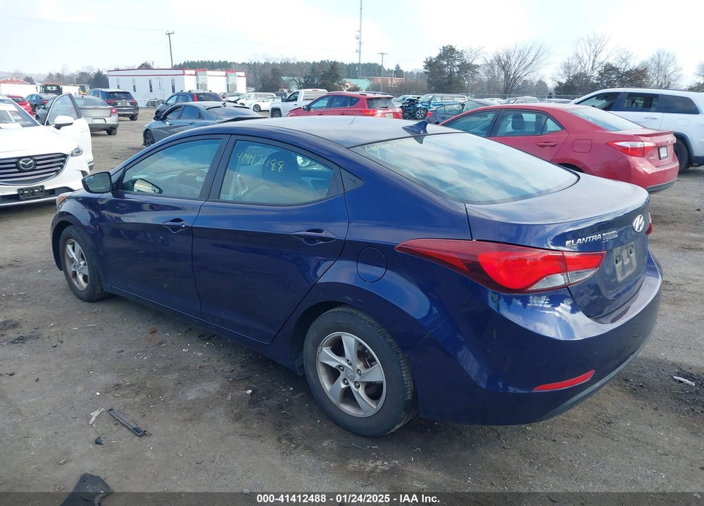 2014 HYUNDAI ELANTRA VIN: 5NPDH4AE6EH520905