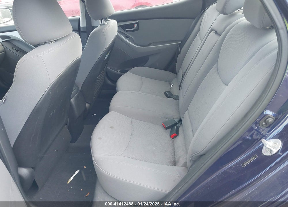 2014 HYUNDAI ELANTRA VIN: 5NPDH4AE6EH520905