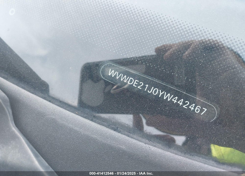 2000 VOLKSWAGEN GTI GLX VIN: WVWDE21J0YW442467