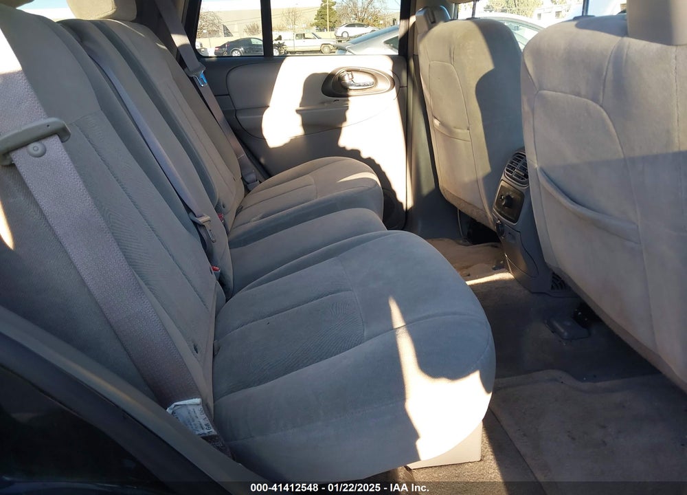 2007 CHEVROLET TRAILBLAZER LS VIN: 1GNDS13S172111564