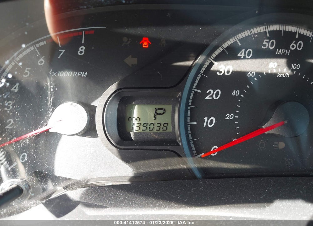 2013 TOYOTA SIENNA LE V6 8 PASSENGER VIN: 5TDKK3DCXDS345337