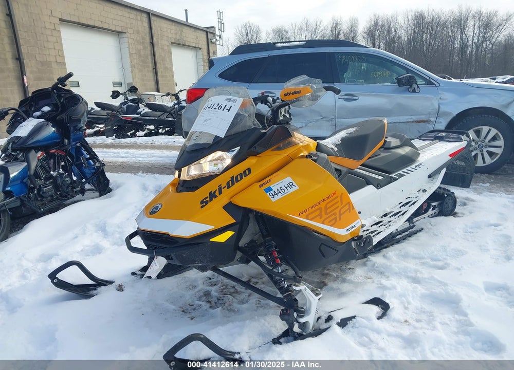 2017 SKI DOO RENEGADE X E-TEC 850 VIN: 2BPSUWHRXHV000096