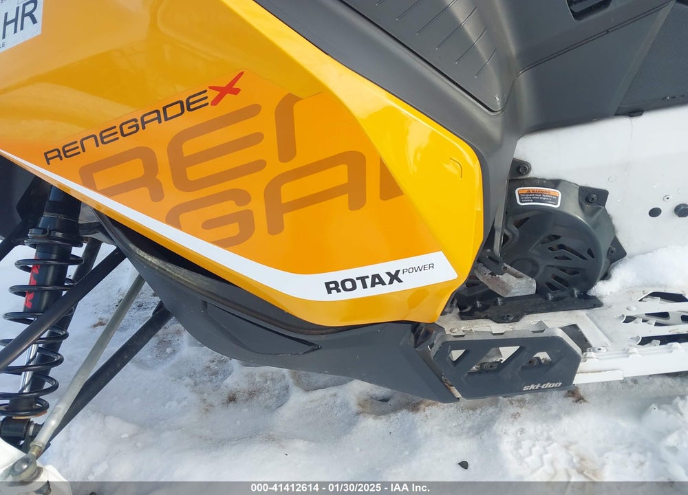 2017 SKI DOO RENEGADE X E-TEC 850 VIN: 2BPSUWHRXHV000096