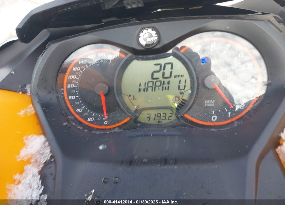2017 SKI DOO RENEGADE X E-TEC 850 VIN: 2BPSUWHRXHV000096