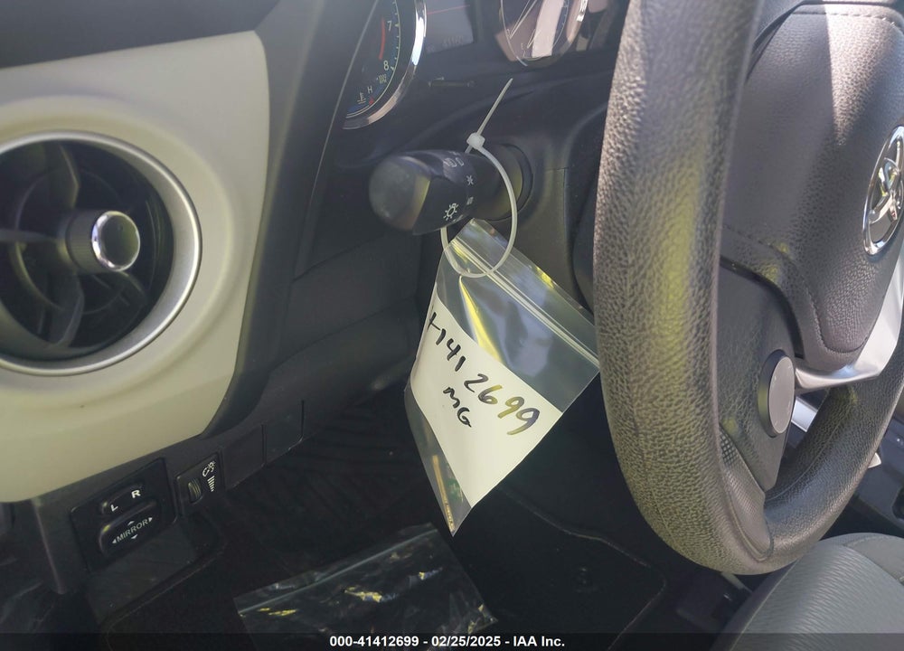 2017 TOYOTA COROLLA LE VIN: 5YFBURHE2HP718510
