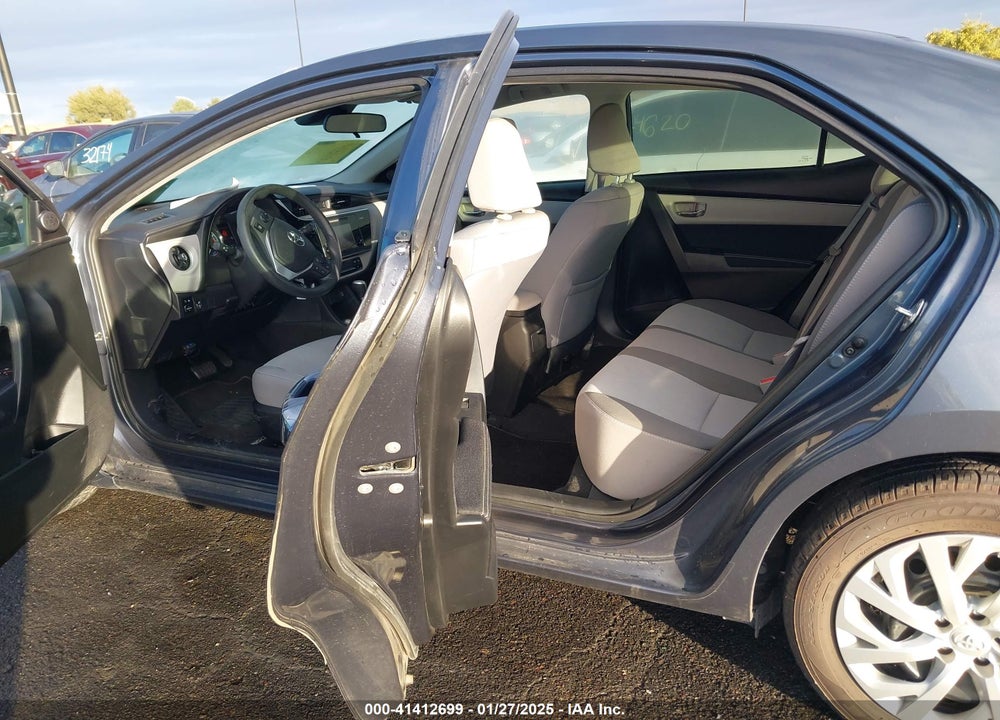 2017 TOYOTA COROLLA LE VIN: 5YFBURHE2HP718510