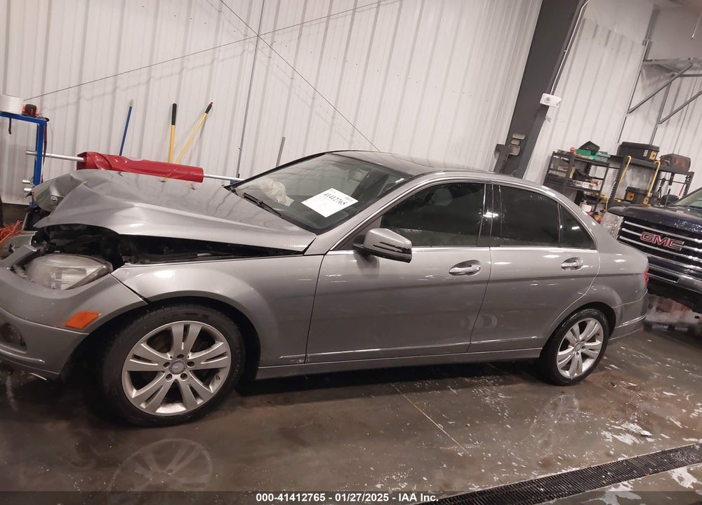 2011 MERCEDES-BENZ C 300 LUXURY 4MATIC/SPORT 4MATIC VIN: WDDGF8BB1BR140668