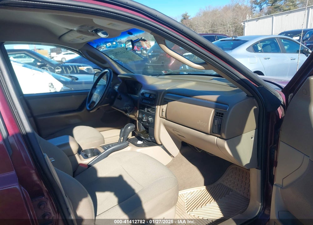 2002 JEEP GRAND CHEROKEE LAREDO VIN: 1J4GW48S92C284640