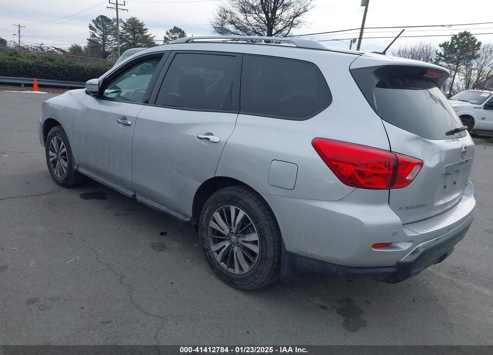 2018 NISSAN PATHFINDER SV VIN: 5N1DR2MM1JC675383