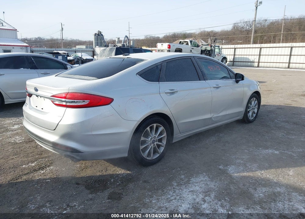 2017 FORD FUSION VIN: 3FA6P0H79HR292482
