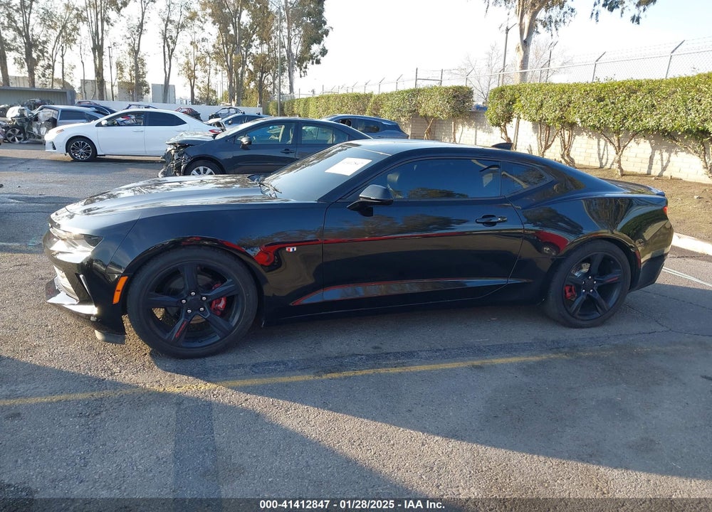 2017 CHEVROLET CAMARO 2LT VIN: 1G1FD1RS8H0143209