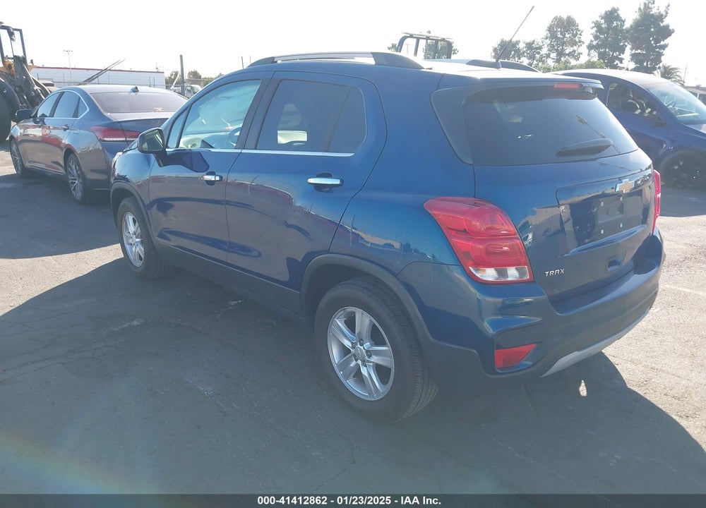 2020 CHEVROLET TRAX FWD LT VIN: 3GNCJLSB1LL233037