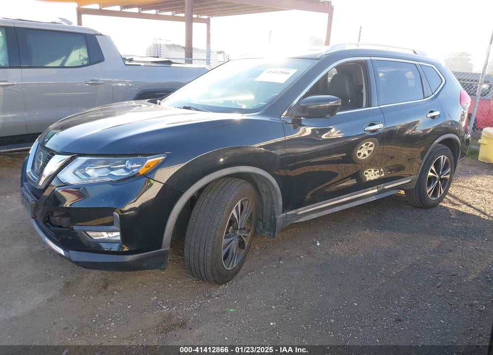 2017 NISSAN ROGUE SL VIN: JN8AT2MT8HW150771