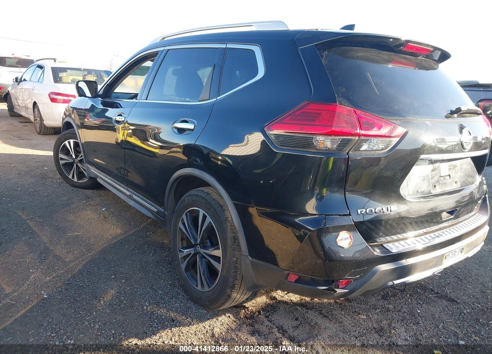 2017 NISSAN ROGUE SL VIN: JN8AT2MT8HW150771