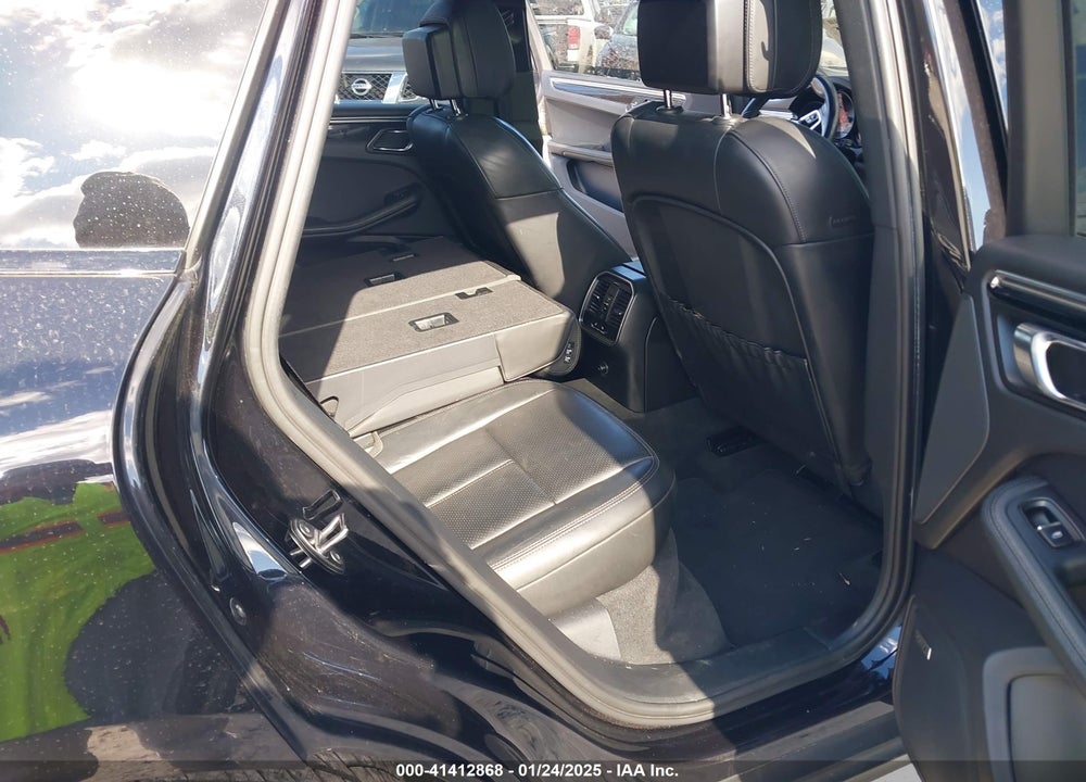 2015 PORSCHE MACAN S VIN: WP1AB2A56FLB67232