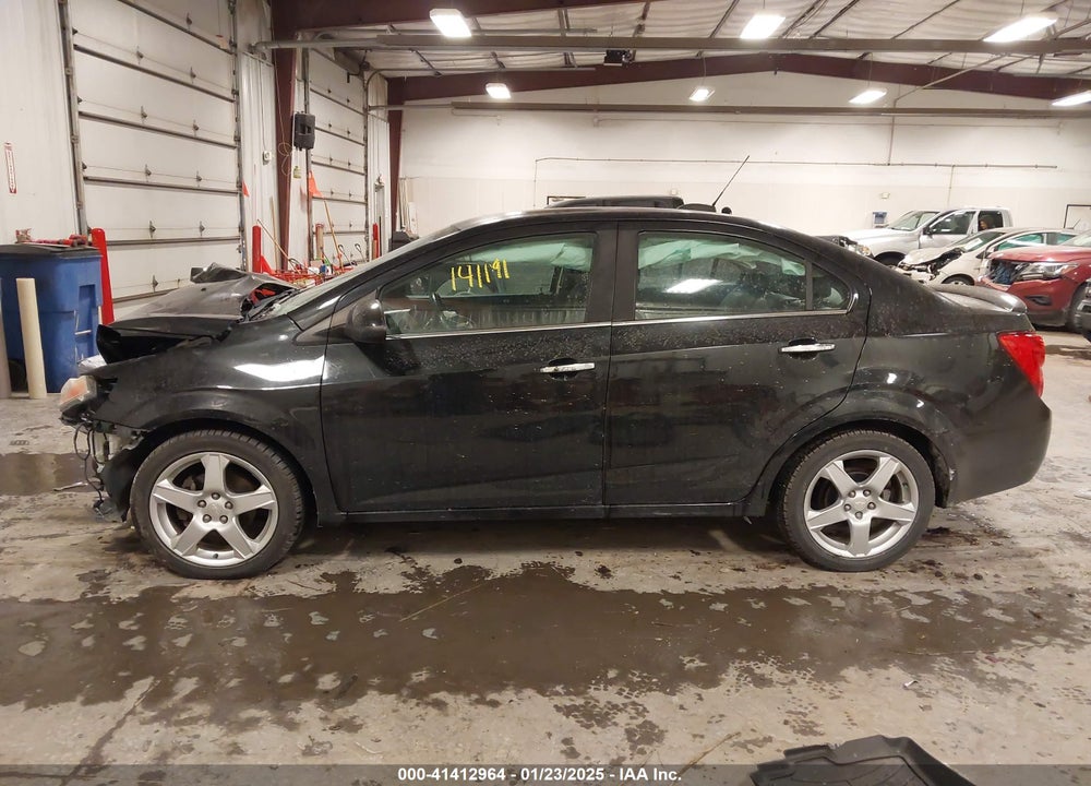2015 CHEVROLET SONIC VIN: 1G1JE5SB3F4109869
